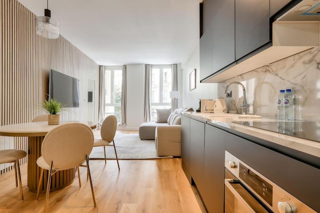 L'Elegance A La Parisienne Apartamento Exterior foto